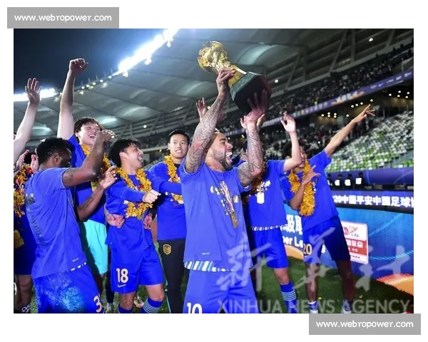 江苏苏宁鏖战鲁能上演强强对话中超争冠格局迎来关键转折 江苏苏宁鏖战鲁能上演强强对话中超争冠格局迎来关键转折